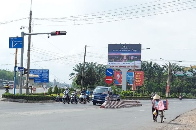 Quảng cáo màn hình LED QL51, Lê Duẩn, Đồng Nai