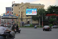Quảng cáo màn hình LED vòng xoay Biên Hùng