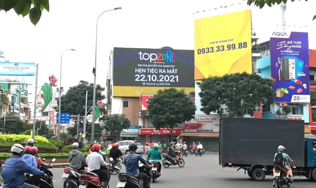 Quảng cáo màn hình LED vòng xoay Lý Thái Tổ - Điện Biên Phủ