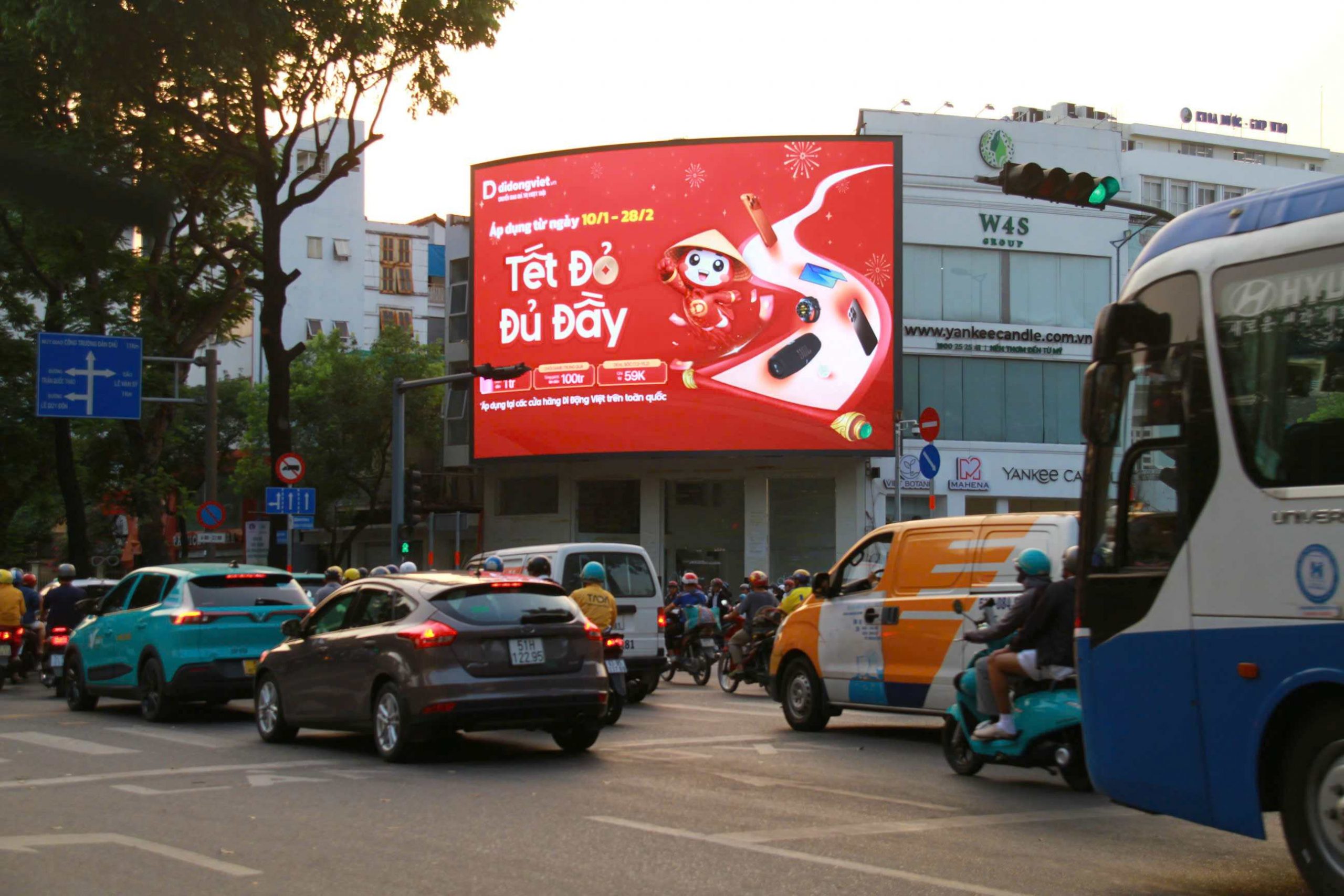 led-nga-tu-nam-ky-khoi-nghia-va-vo-thi-sau